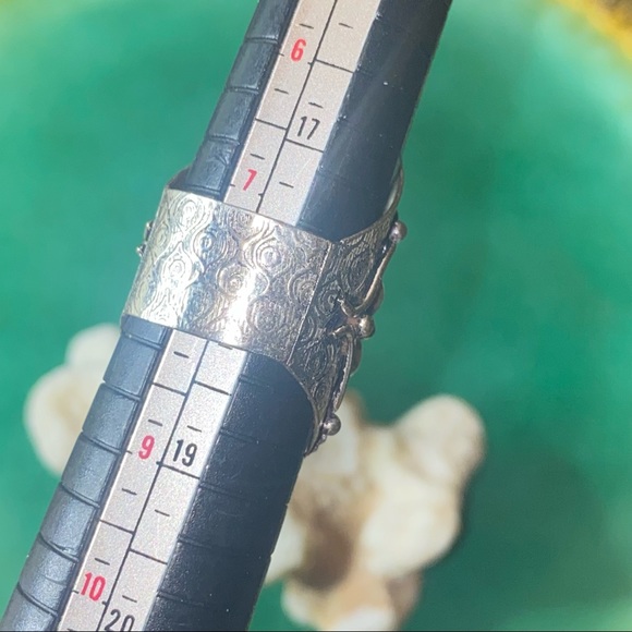 Indonesian Sea Fossil Coral + Tourmaline vintage handcrafted ring - Picture 4 of 9